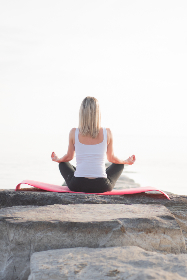 18006期开奖结果最新公布，快来看看你中奖了吗？